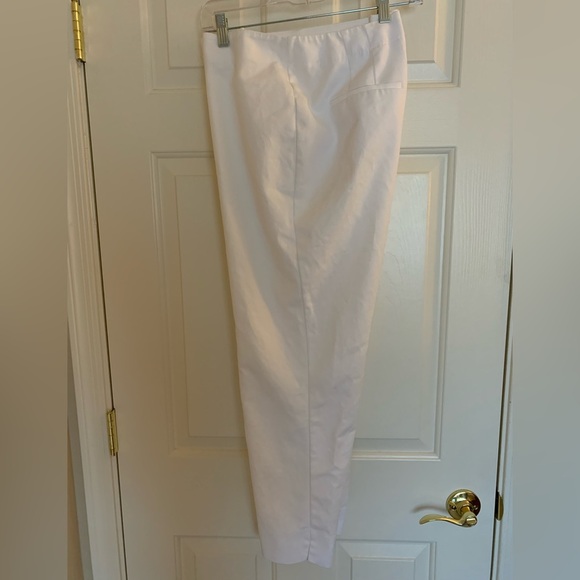 Chicos white front-zip ankle lightweight pants sz 2.5 (approx sz 14) - Picture 6 of 9
